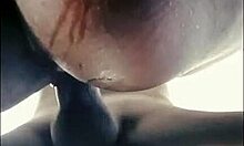 Ебони милф прави груб секс в HD видео
